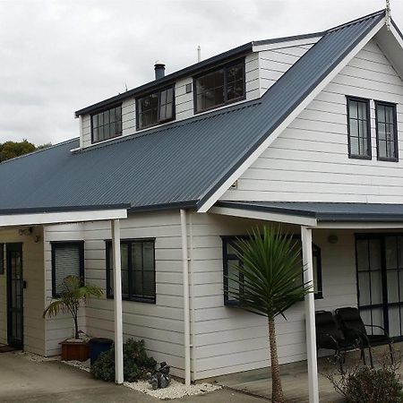 Whangarei Holiday Houses Экстерьер фото