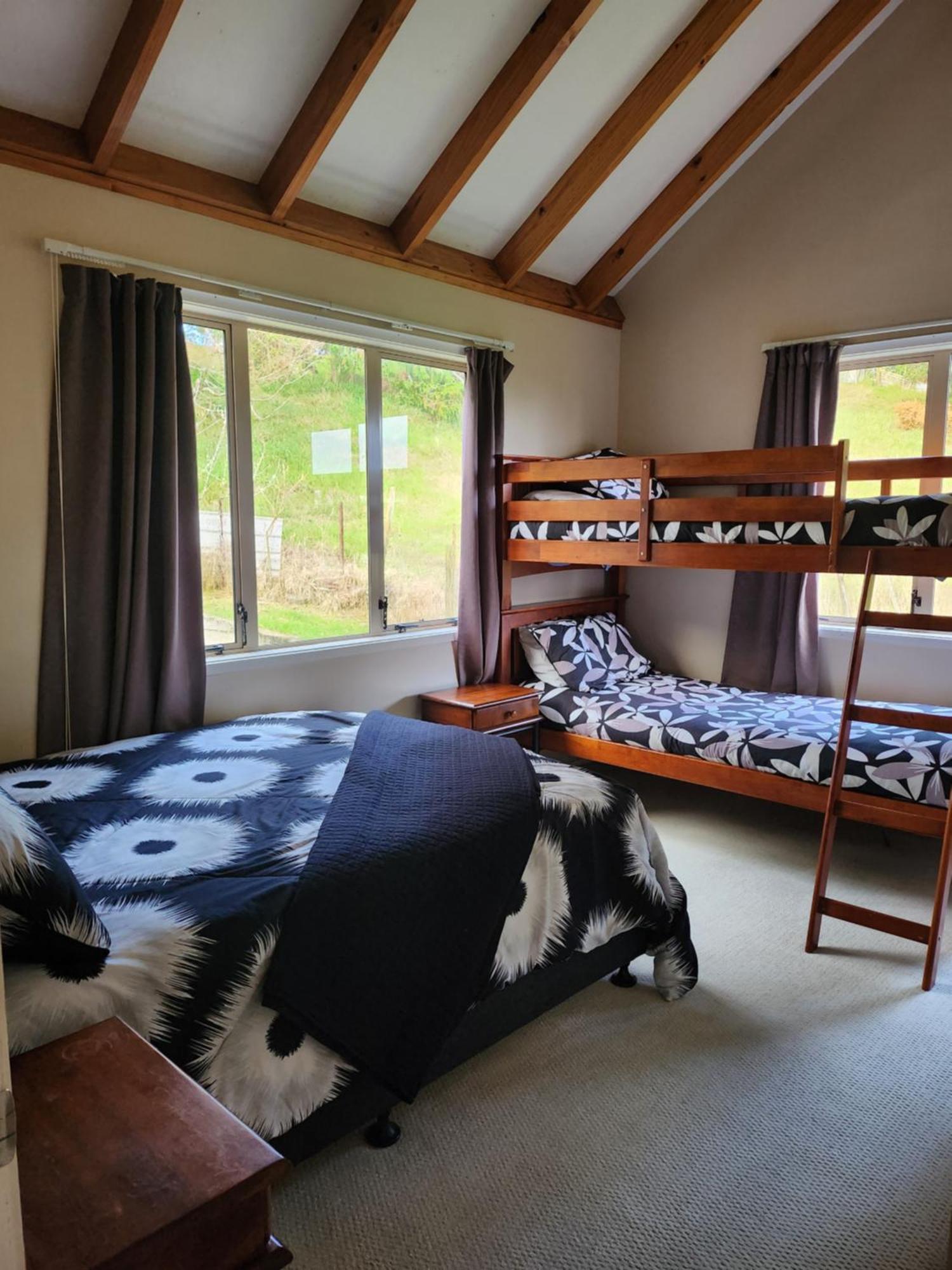 Whangarei Holiday Houses Экстерьер фото