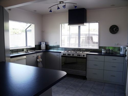 Whangarei Holiday Houses Экстерьер фото